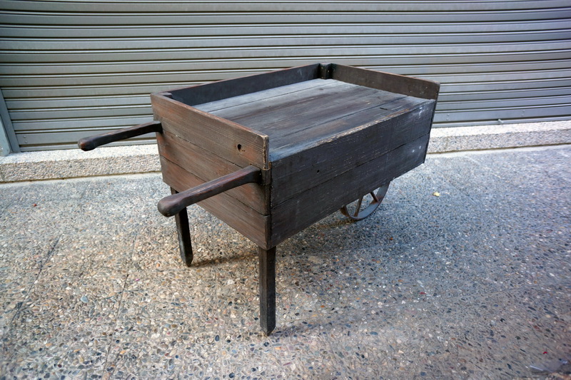 carretilla carro venta ambulante mesa madera hierro 75-83x65x100-130 (54eu.) 1u